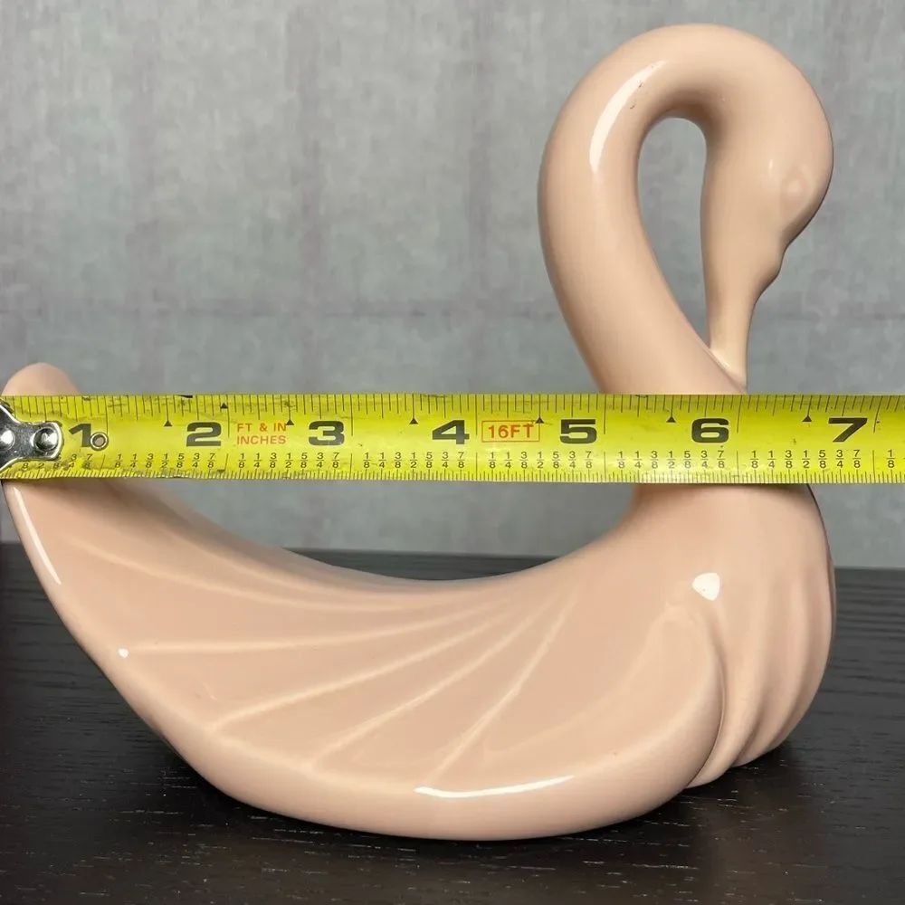 Vintage 80’s Collectible Porcelain Cream Colored Swan Soap Dish - Picture 9 of 9